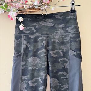 Fabletics Powerhold Leggings Camo Size XXS